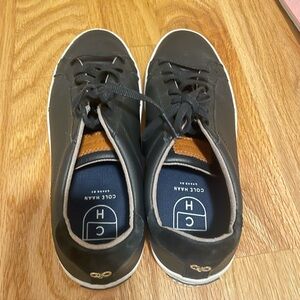Cole Haan women’s sneaker size 6